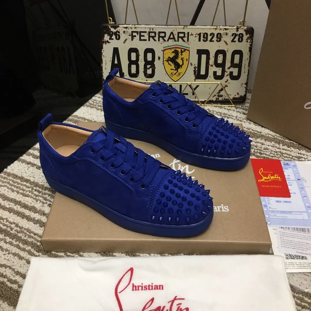 Designer Luxury Brand CL Red Bottom High Quality Rivet Flat Casual Walking Comfortable Sneakers Shoes for Men and Women, Customized color
Designer Luxury Brand CL Red Bottom High Quality Rivet Flat Casual Walking Comfortable Sneakers Shoes for Men and Women, Customized color