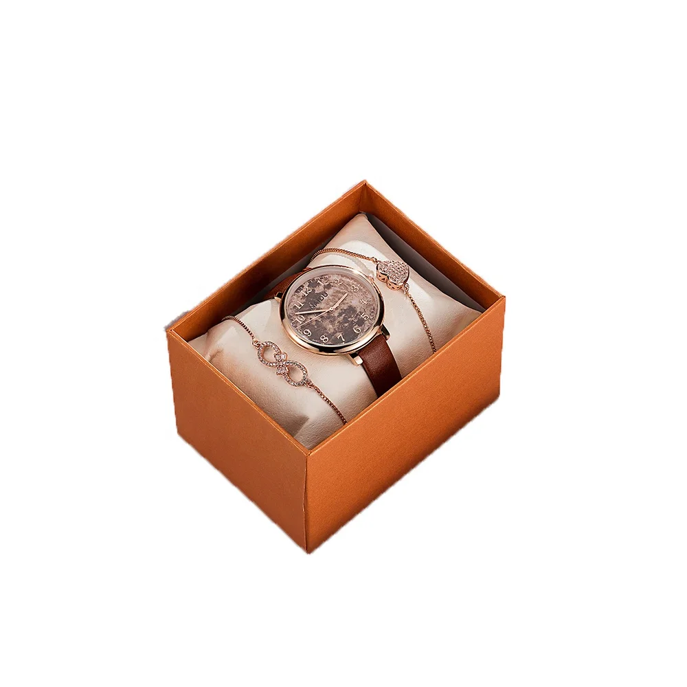 Hot Sale Women Ladies Fashion Leather Strap Square Diamond Quartz Wrist Bracelet Watches Gift Set
Hot Sale Women Ladies Fashion Leather Strap Square Diamond Quartz Wrist Bracelet Watches Gift Set