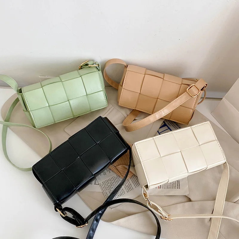 Cheap Wholesale 2021 New Pu Women Hand Bags Fashion Woven Personality Chest Bag Shoulder Messenger Bag Leather Handbag, 4 color
Cheap Wholesale 2021 New Pu Women Hand Bags Fashion Woven Personality Chest Bag Shoulder Messenger Bag Leather Handbag, 4 color