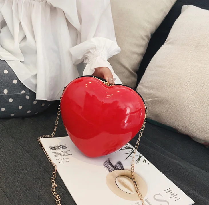 Large-capacity Hard Surface Cosmetic Bag Girl Heart Cute Hand Take Storage Bag Travel Waterproof Wash Bag
Large-capacity Hard Surface Cosmetic Bag Girl Heart Cute Hand Take Storage Bag Travel Waterproof Wash Bag