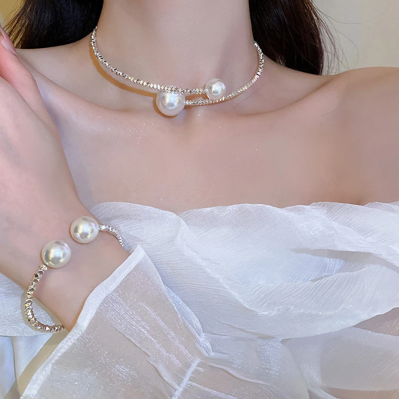 Trendy Rhinestone Silver Plated Jewelry Pearl Bracelets Women Crystal Bangles Pearl Choker Necklace Set
Trendy Rhinestone Silver Plated Jewelry Pearl Bracelets Women Crystal Bangles Pearl Choker Necklace Set