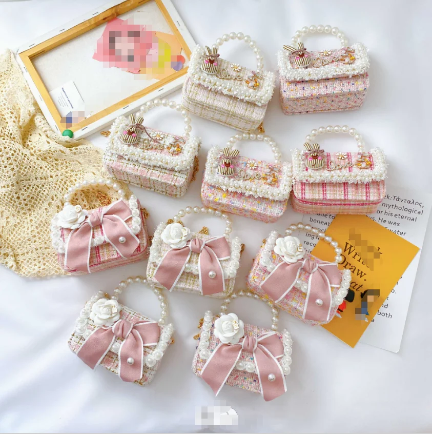 BJXD01 fashion girls bag messenger kid baby girl bag cute princess small fragrance accessories chain lovely flower shoulder bag
BJXD01 fashion girls bag messenger kid baby girl bag cute princess small fragrance accessories chain lovely flower shoulder bag