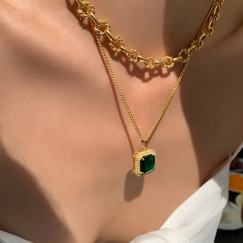 Copper plated gold emerald necklace for women geometric square clavicle chain necklace for women
Copper plated gold emerald necklace for women geometric square clavicle chain necklace for women