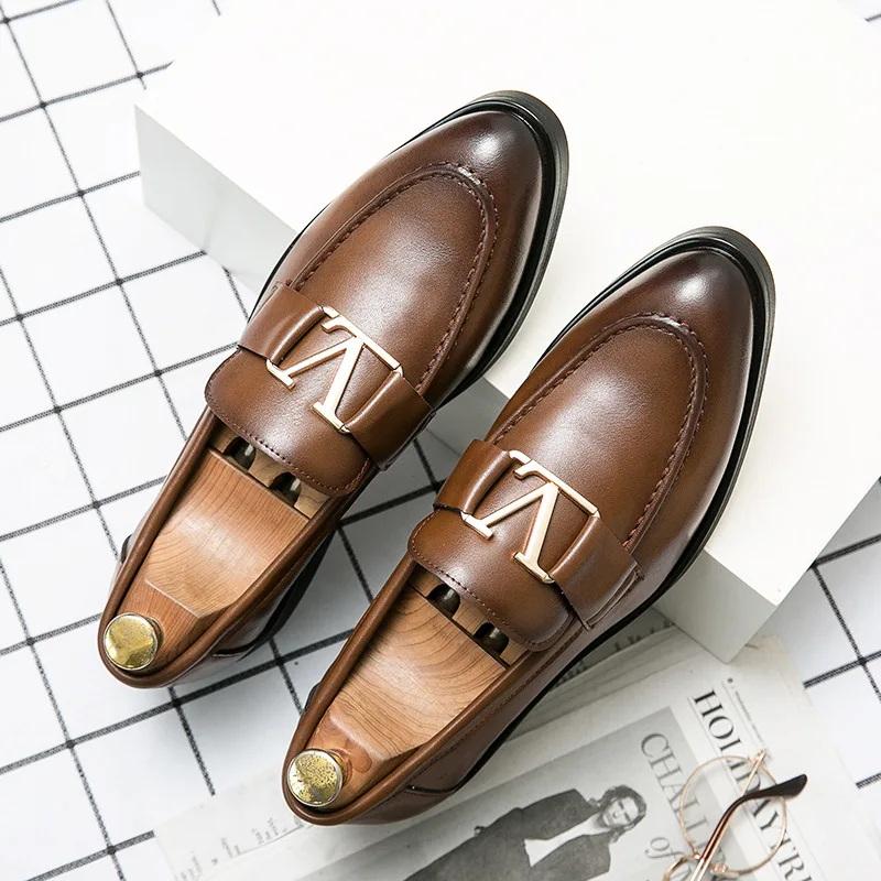 2021 Hot Selling Luxury Brands Men's Large Size Classic L V Buckle Loafers Made in China Men Leather Shoes, Black
2021 Hot Selling Luxury Brands Men's Large Size Classic L V Buckle Loafers Made in China Men Leather Shoes, Black