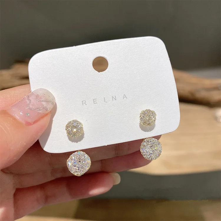 Simple Cubic Zirconia Stud Earring Fashion Wild S925 Silver Needle Real 18K Gold Plated CZ Zircon Ball Earrings For Women
Simple Cubic Zirconia Stud Earring Fashion Wild S925 Silver Needle Real 18K Gold Plated CZ Zircon Ball Earrings For Women