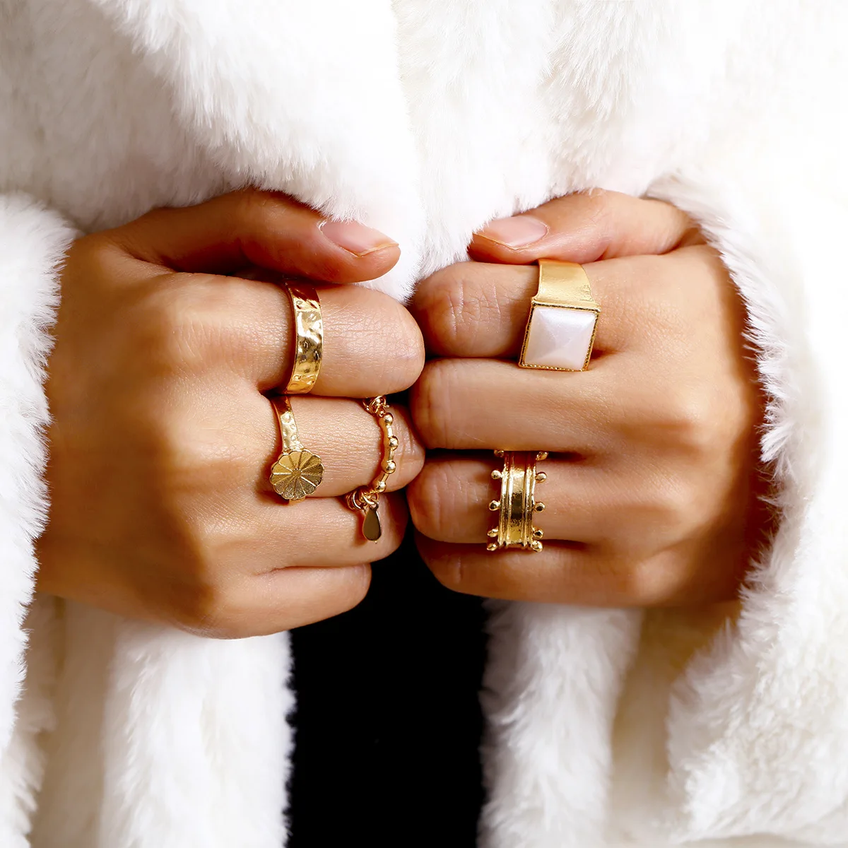 Minimalist Crown Flower Geometric Finger Ring Set For Women Gold Color Punk Gothic Knuckle Middle Rings (KR110), Antique gold,antique silver
Minimalist Crown Flower Geometric Finger Ring Set For Women Gold Color Punk Gothic Knuckle Middle Rings (KR110), Antique gold,antique silver