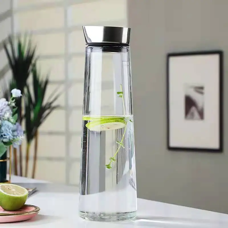 Nordic penguin glass cold water bottle high borosilicate heat-resistant large-capacity cold water teapot, Clear
Nordic penguin glass cold water bottle high borosilicate heat-resistant large-capacity cold water teapot, Clear