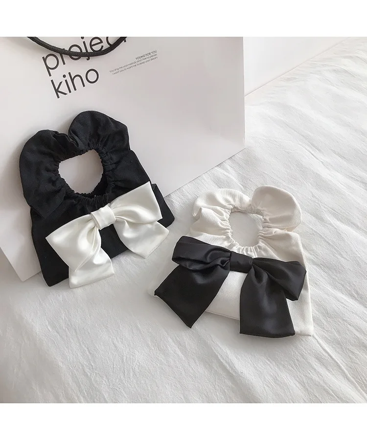 Wholesale Fashion Butterfly Shoulder Portable Designer Handbag Elegant Summer Sweet Bowknot Pleated Leisure Purse
Wholesale Fashion Butterfly Shoulder Portable Designer Handbag Elegant Summer Sweet Bowknot Pleated Leisure Purse