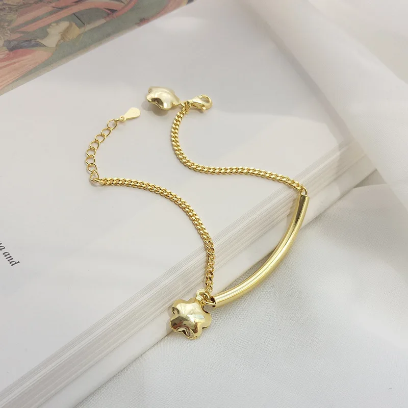 Korean Style S925 Sterling Silver Girls Simple Stars 18K Gold Plated Side Chain Bracelet
Korean Style S925 Sterling Silver Girls Simple Stars 18K Gold Plated Side Chain Bracelet