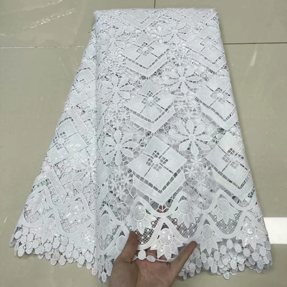 Hot Sell French Net Lace Fabrics Pure White Color Wedding Lace Dress Beautiful Embroidery Sequins Net Lace Fabrics
Hot Sell French Net Lace Fabrics Pure White Color Wedding Lace Dress Beautiful Embroidery Sequins Net Lace Fabrics