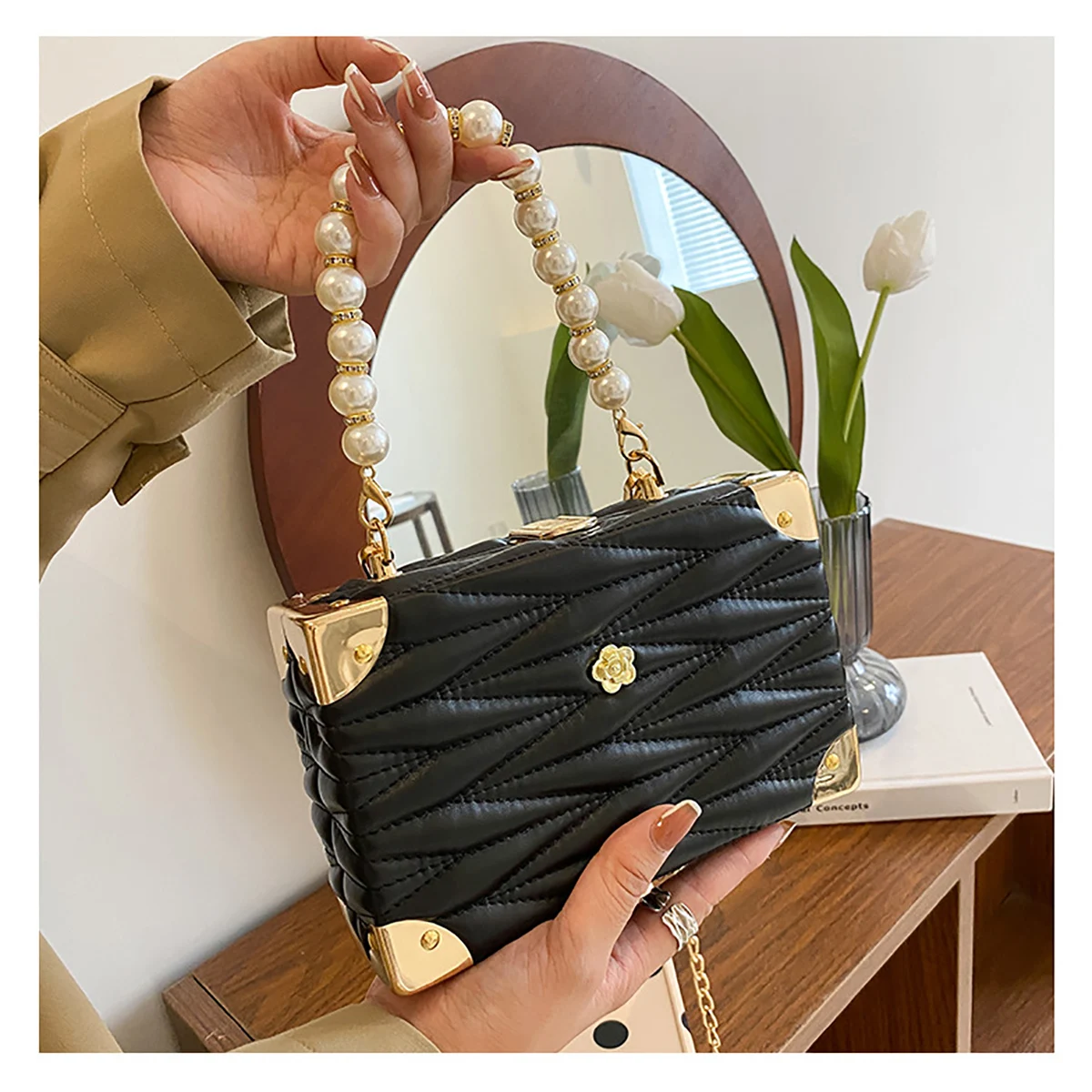 Square Box Bags Vegan Leather Flap Handbags Women Bag Fashion High Sense Shoulder Bags 2021 Luxury Leather Handbags
Square Box Bags Vegan Leather Flap Handbags Women Bag Fashion High Sense Shoulder Bags 2021 Luxury Leather Handbags