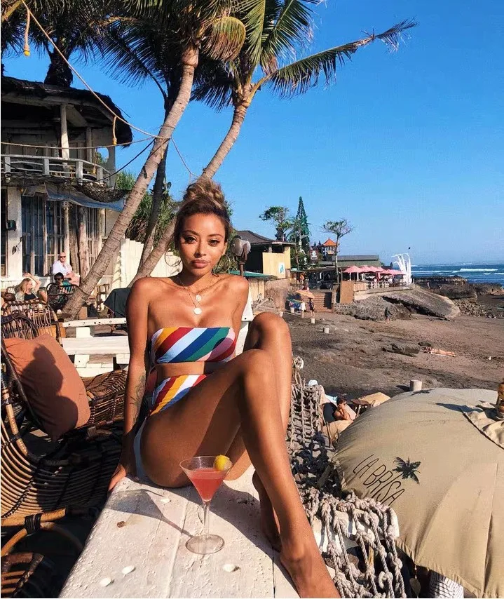 SY-002 Wholesale Fashion Hot Beachwear Color Striped Rainbow Tube Top High Waist Wrap Chest Sexy Thong Swimsuit Bikini for Women, As photo
SY-002 Wholesale Fashion Hot Beachwear Color Striped Rainbow Tube Top High Waist Wrap Chest Sexy Thong Swimsuit Bikini for Women, As photo