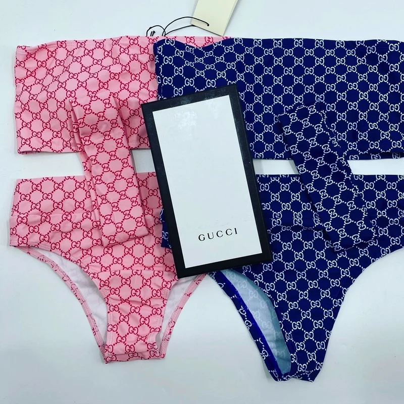 Summer 2021 designer fashion brand bikini female letter printing sexy split strap hot spring vacation swimsuit
Summer 2021 designer fashion brand bikini female letter printing sexy split strap hot spring vacation swimsuit
