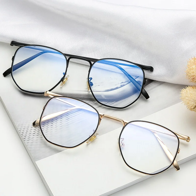 2021 Custom High Quality Fashion Eyewear Women Men Round Lens Glasses Classical Alloy Metal Optical Eyeglasses Frames
2021 Custom High Quality Fashion Eyewear Women Men Round Lens Glasses Classical Alloy Metal Optical Eyeglasses Frames