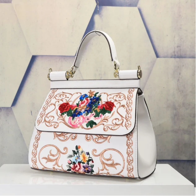 2020 Fashion Women's Bags big Handbags Messenger Sequined Flowers Women's Bags, As the picture
2020 Fashion Women's Bags big Handbags Messenger Sequined Flowers Women's Bags, As the picture