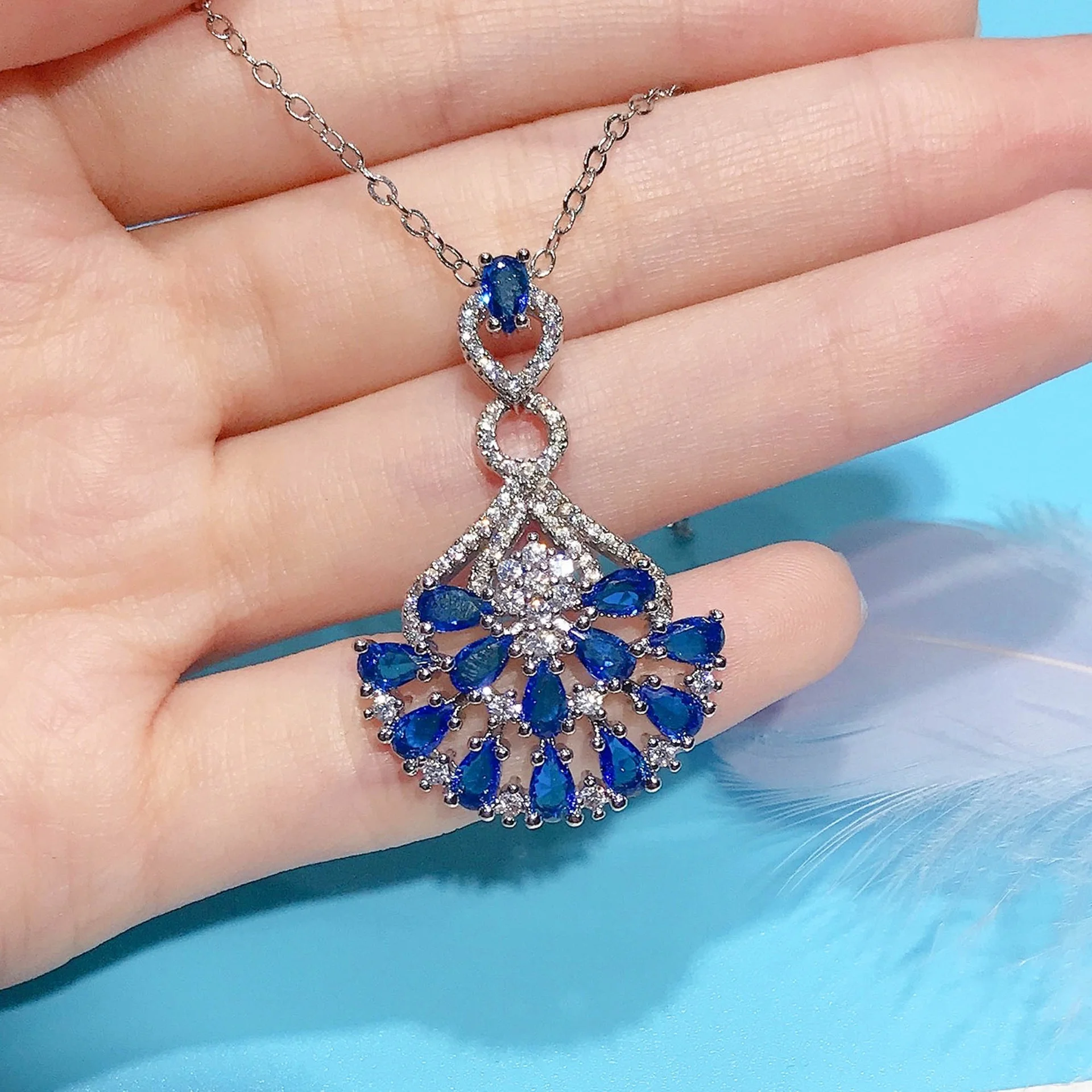 Fashion Jewelry Geometric Lucky Pendant Necklace For Women Promise Wedding Party Luxury Charm New Year Gifts, Customized color
Fashion Jewelry Geometric Lucky Pendant Necklace For Women Promise Wedding Party Luxury Charm New Year Gifts, Customized color