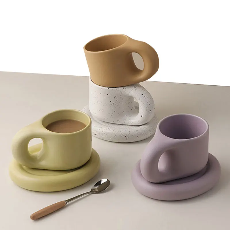 Redeco Wholesale Luxury Cup Coaster Set Casual Mug Ceramic Coffee Cup Coaster Set For Kitchen Supplies, Customized color
Redeco Wholesale Luxury Cup Coaster Set Casual Mug Ceramic Coffee Cup Coaster Set For Kitchen Supplies, Customized color