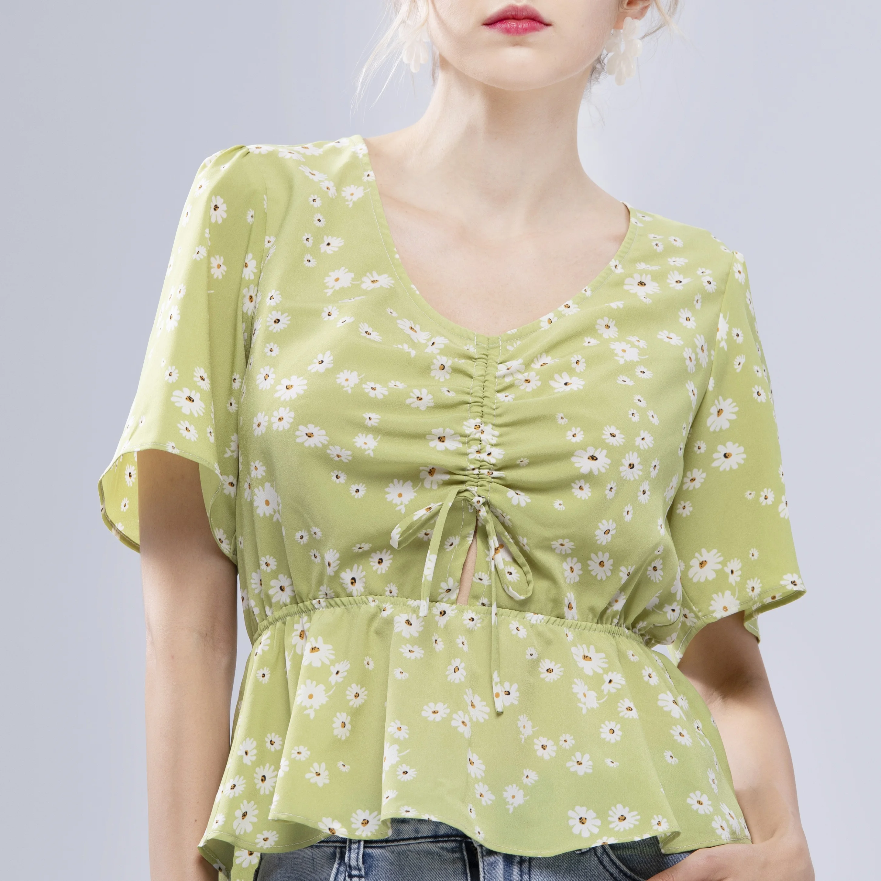 Amazon Ladies Summer Short Sleeve V Neck Bodycon Casual Ruffle Tops Shirts Blouse for Women
Amazon Ladies Summer Short Sleeve V Neck Bodycon Casual Ruffle Tops Shirts Blouse for Women