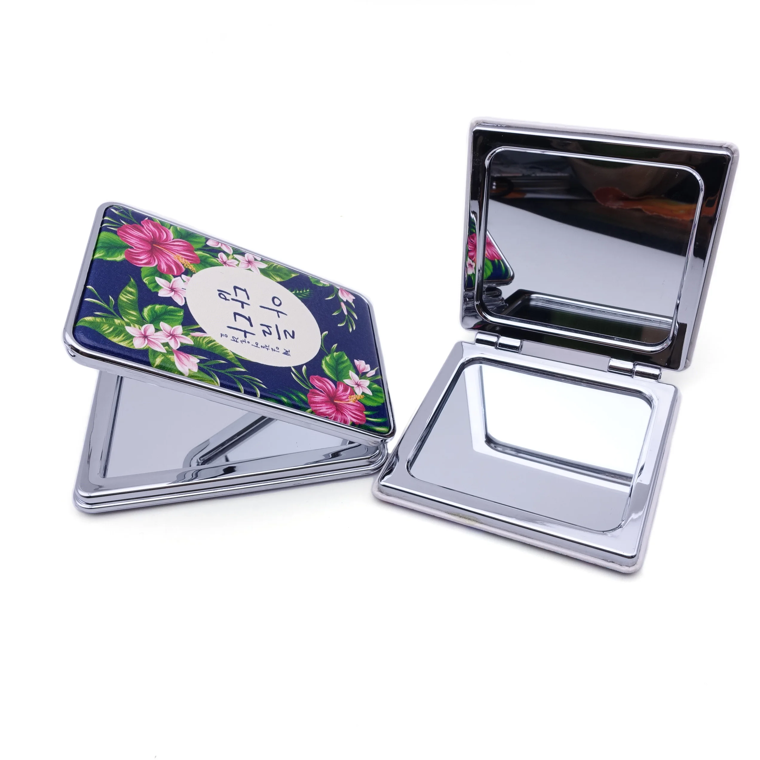 Wholesale custom design hand held folding mini square round plastic small makeup mirror
Wholesale custom design hand held folding mini square round plastic small makeup mirror