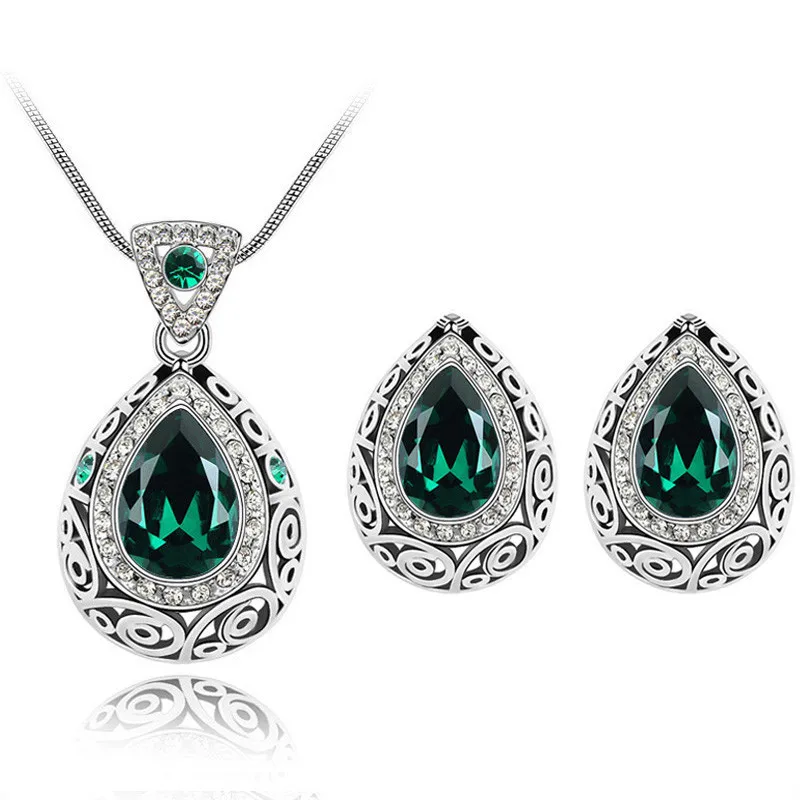 Vintage Hollow Crystal Rhinestone Water Drop Pendant Necklace Hoop Earring Jewelry Set, Picture
Vintage Hollow Crystal Rhinestone Water Drop Pendant Necklace Hoop Earring Jewelry Set, Picture