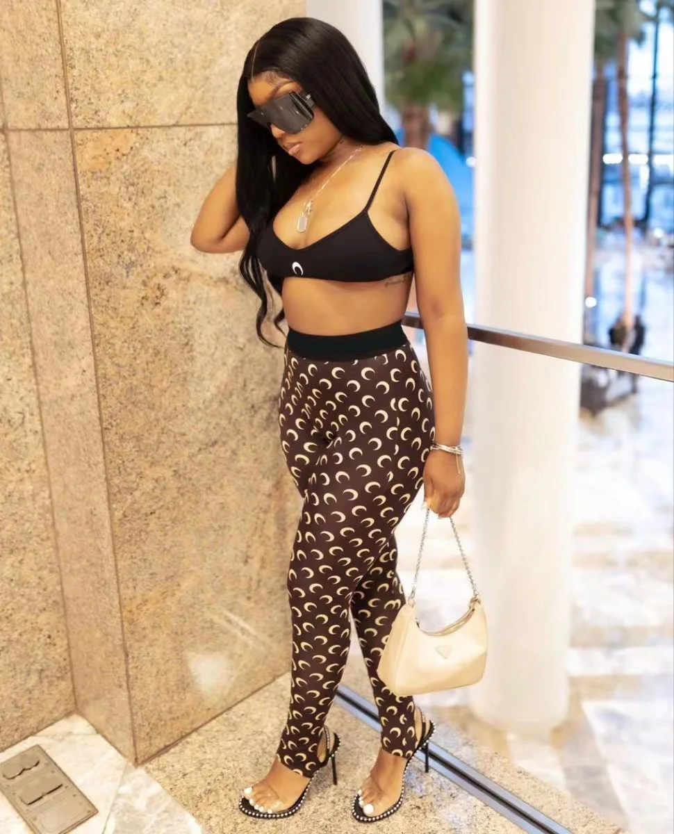 2022 spaghetti strap bra top with high waist leggings pants sexy outfit women summer moon printed two 2 piece set
2022 spaghetti strap bra top with high waist leggings pants sexy outfit women summer moon printed two 2 piece set
