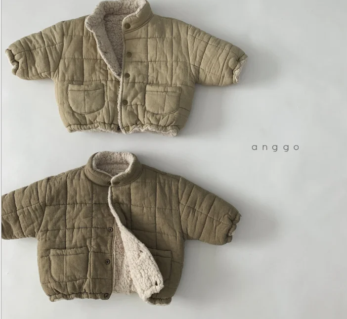 Latest 2021 Korean style infant warm high-necked jacket baby winter velvet button coat, As photo
Latest 2021 Korean style infant warm high-necked jacket baby winter velvet button coat, As photo