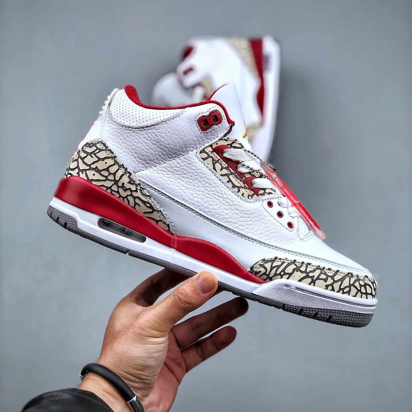 2022 New Popular fashion Brand NK Air 3 SE Denim Basketball shoes AJ3 Retro Comfortable Sport Shoes Men Women Trendy Nk Sneakers
2022 New Popular fashion Brand NK Air 3 SE Denim Basketball shoes AJ3 Retro Comfortable Sport Shoes Men Women Trendy Nk Sneakers
