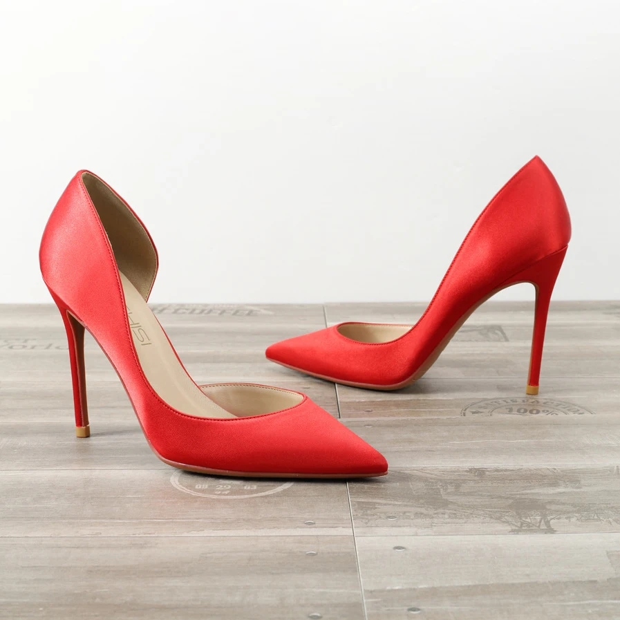 Customized Logo Wedding Shoes Women Plus Size 42 43 44 45 46 High Heeled Shoes Stiletto Pointed Toe Party Dress High Heels Lady
Customized Logo Wedding Shoes Women Plus Size 42 43 44 45 46 High Heeled Shoes Stiletto Pointed Toe Party Dress High Heels Lady