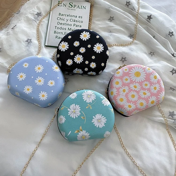 trendy Small daisies flower print women mini crossbody bag small round sling bag crossbody
trendy Small daisies flower print women mini crossbody bag small round sling bag crossbody