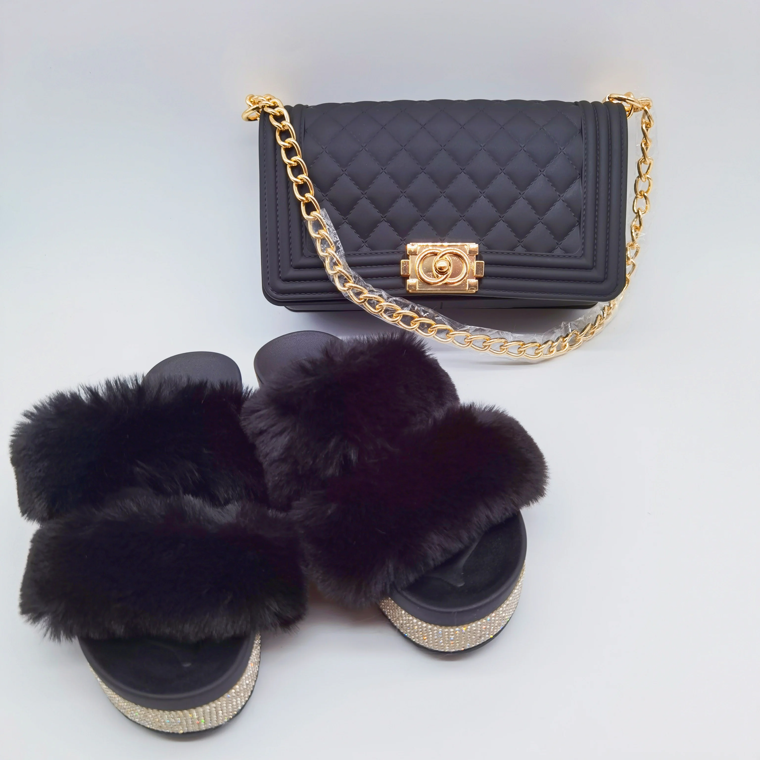 Outdoor Fashion Set sandals Sneakers ladies purses Slippers Jelly Handbag Set Matching Shoes and Purse, Picture color
Outdoor Fashion Set sandals Sneakers ladies purses Slippers Jelly Handbag Set Matching Shoes and Purse, Picture color