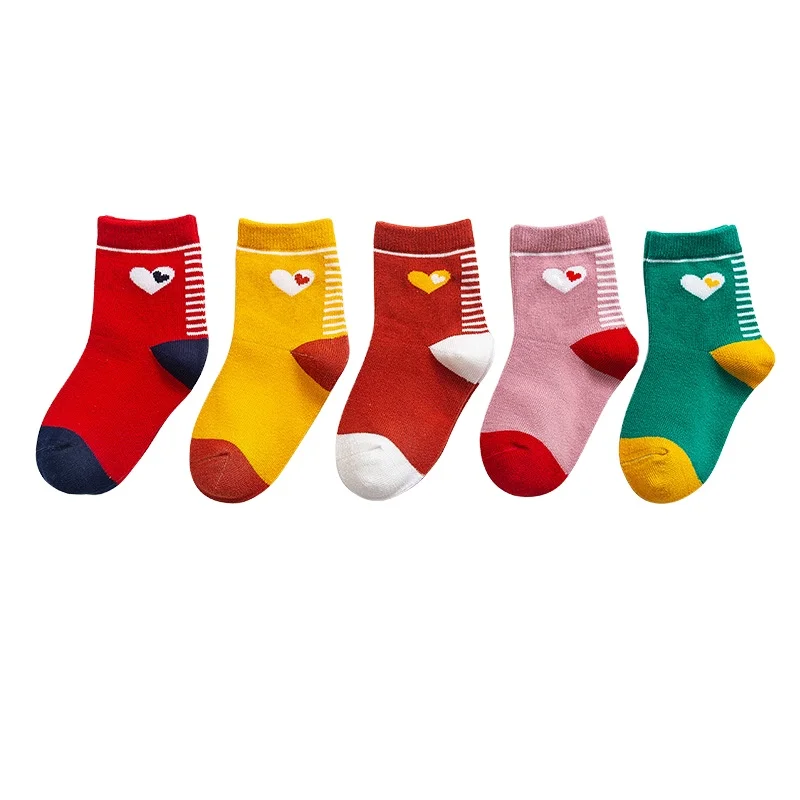 Children's socks cartoon pattern for boys and girls baby tube combed cotton baby socks
Children's socks cartoon pattern for boys and girls baby tube combed cotton baby socks