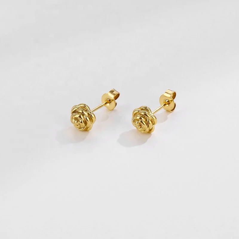 Wholesale American Design Stainless Steel Jewelry Ear Stud Earrings Gift 18k Gold Plated Statement Rose Flower Stud Earrings
Wholesale American Design Stainless Steel Jewelry Ear Stud Earrings Gift 18k Gold Plated Statement Rose Flower Stud Earrings