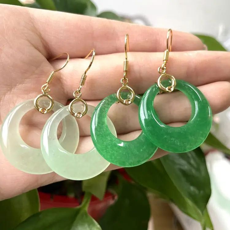 2021 ins fashion new styles custom jade hoop earrings baby green Chalcedony women charm earrings jewelry
2021 ins fashion new styles custom jade hoop earrings baby green Chalcedony women charm earrings jewelry