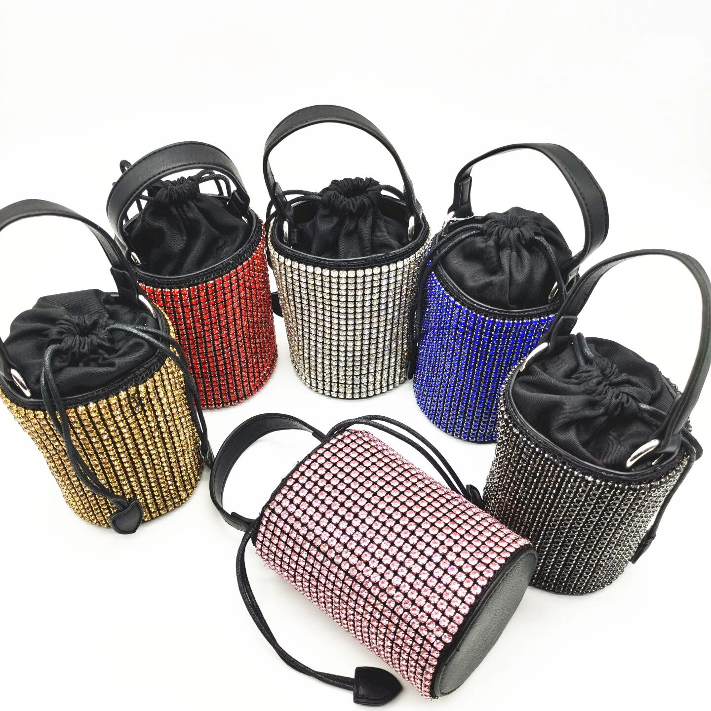 Barrel Rhinestone money purse and bling for women fashion design 2021 new bling money purse party bag, 6 color option
Barrel Rhinestone money purse and bling for women fashion design 2021 new bling money purse party bag, 6 color option