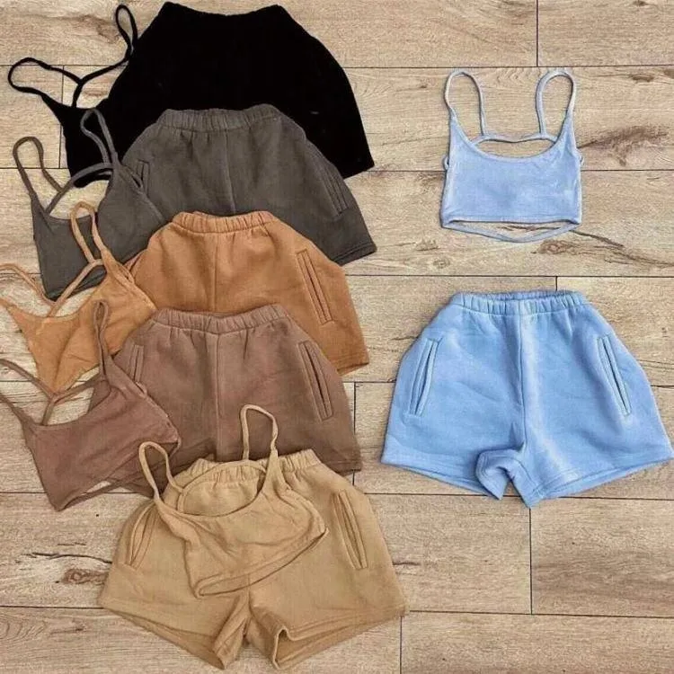 2021 Custom Logo Brand Cotton Summer design crop top bra and pocket biker shorts matching tracksuit outfit two piece short sets
2021 Custom Logo Brand Cotton Summer design crop top bra and pocket biker shorts matching tracksuit outfit two piece short sets