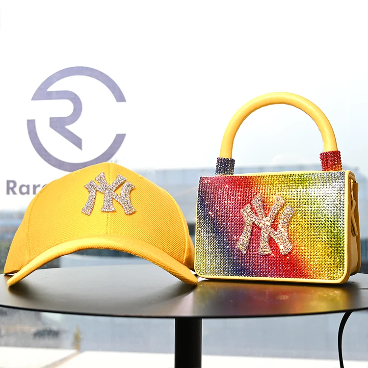 Luxury Fashion Famous Designer Brands Handbags Matching NY purse and hat pack set women handbag purse hat set
Luxury Fashion Famous Designer Brands Handbags Matching NY purse and hat pack set women handbag purse hat set