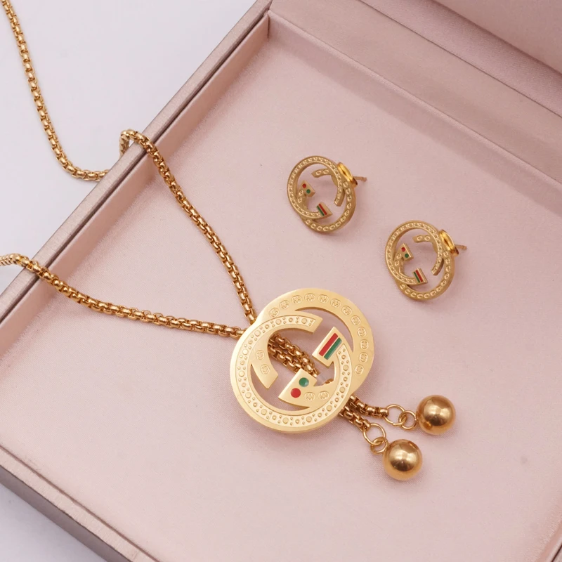 Factory 316L Stainless Steel Long Chain Pendant Jewelry Necklace and Earring Set, Gold
Factory 316L Stainless Steel Long Chain Pendant Jewelry Necklace and Earring Set, Gold