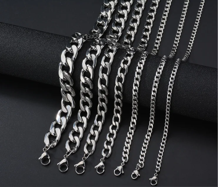 factory wholesale necklaces High quality stainless steel chunky chain necklace big cuban chunky necklace
factory wholesale necklaces High quality stainless steel chunky chain necklace big cuban chunky necklace