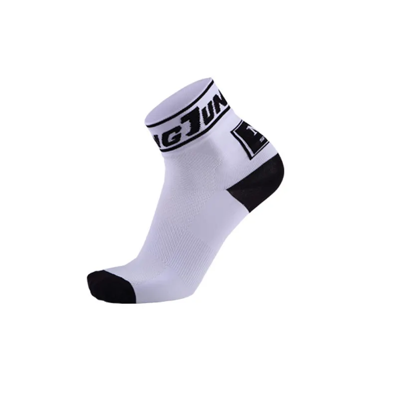 Wholesale professional high performance women men athletes cycling socks running sport polyamide ankle socks
Wholesale professional high performance women men athletes cycling socks running sport polyamide ankle socks