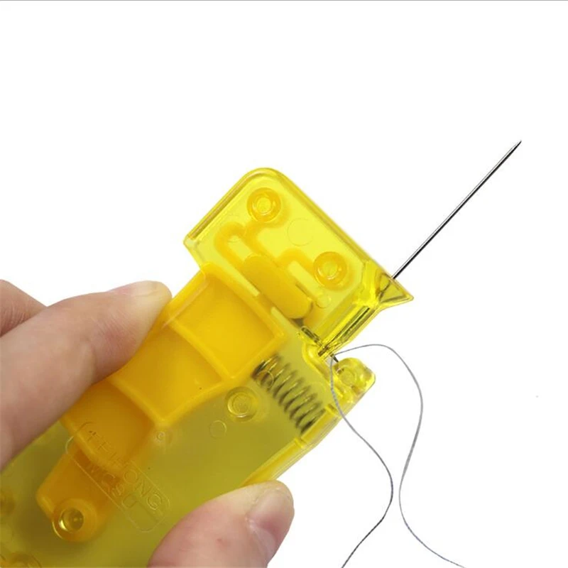Auto Needle Threader DIY Home Hand Machine Sewing Automatic Thread Device Auto Needle Threader Household Accessories H1113, Yellow
Auto Needle Threader DIY Home Hand Machine Sewing Automatic Thread Device Auto Needle Threader Household Accessories H1113, Yellow