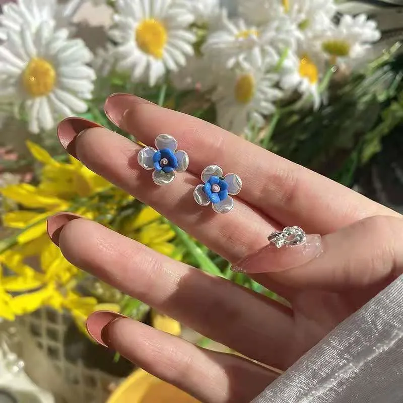 

Ding yi Korea Simple Hit Color Blue Flower Stud Earrings Cute White Resin S925 Silver Needle Stud Earrings
