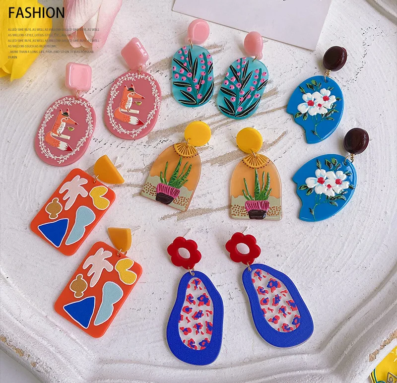 OUYE women hawaiian acrylic geometric earrings wholesale jewelry custom acetate acrylic earrings 2021 fashion earrings stud, Golden/silver
OUYE women hawaiian acrylic geometric earrings wholesale jewelry custom acetate acrylic earrings 2021 fashion earrings stud, Golden/silver
