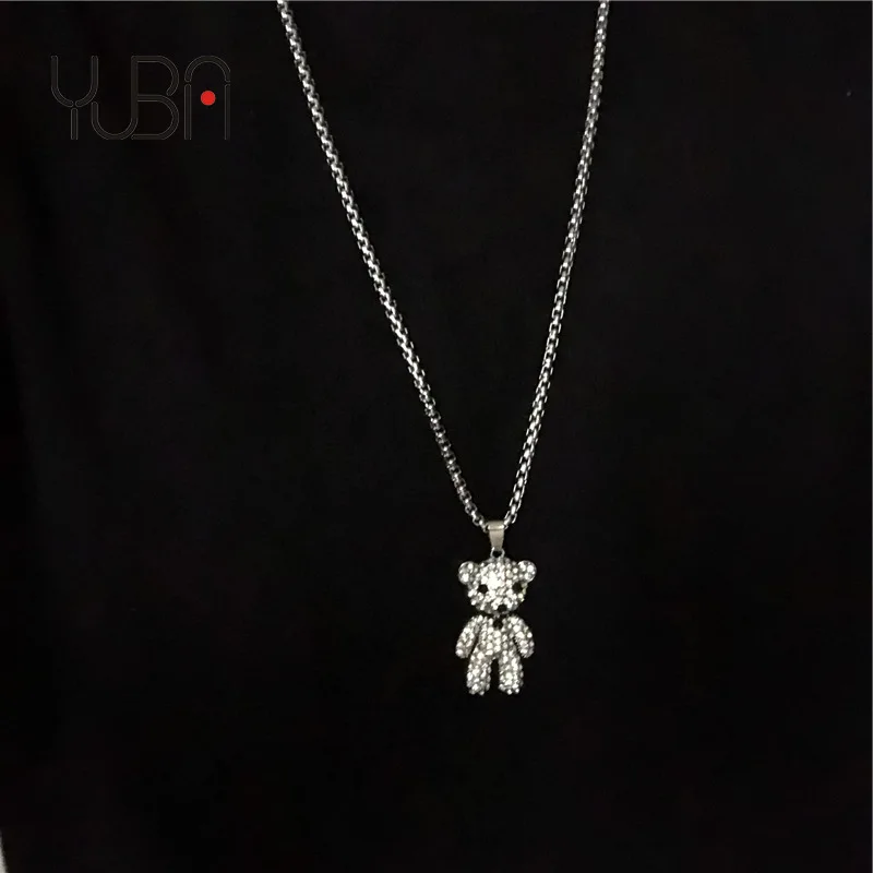 Fashion Jewelry Hip-hop Cool Cartoon Cute Bear Necklace Female Retro Teddy Bear Pendant Male Hipster Couple Gift Necklace
Fashion Jewelry Hip-hop Cool Cartoon Cute Bear Necklace Female Retro Teddy Bear Pendant Male Hipster Couple Gift Necklace