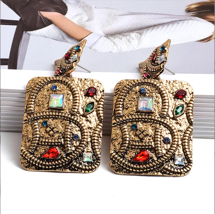 Vintage Rhinestones Geometric Metal Earring High-quality Colorful Crystal Drop Earrings Wholesale Jewelry Accessories For Women
Vintage Rhinestones Geometric Metal Earring High-quality Colorful Crystal Drop Earrings Wholesale Jewelry Accessories For Women