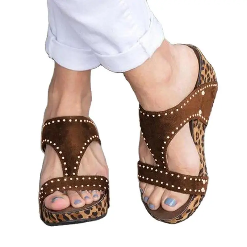 Dropshipping Fashion Ladies Sandals Slippers Leopard Print Fish Mouth Open Toe Wedge Rhinestone Women Sandals
Dropshipping Fashion Ladies Sandals Slippers Leopard Print Fish Mouth Open Toe Wedge Rhinestone Women Sandals