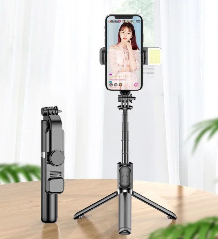 Blue tooth-compatible Selfie Stick Q02S For Mobile Phone PTZ Live Holder Handle Retractable Portable Multifunctional Tripod, Black,white
Blue tooth-compatible Selfie Stick Q02S For Mobile Phone PTZ Live Holder Handle Retractable Portable Multifunctional Tripod, Black,white