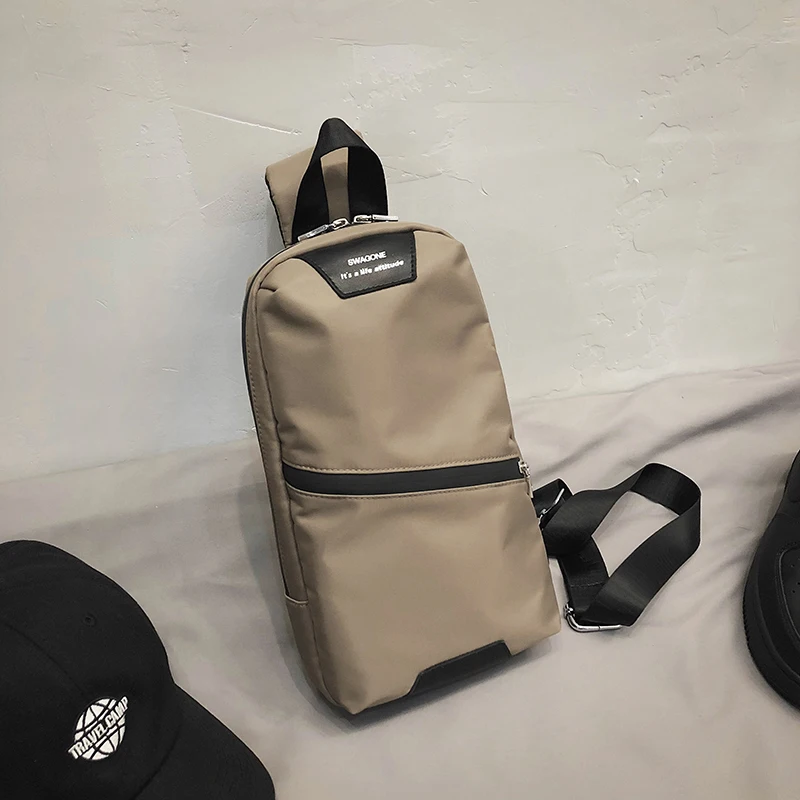 New Wholesale Custom Fashion Popular USB Charging Crossbody Men Chest Bag Shoulder Bag Women Sling Backpack, Customized color
New Wholesale Custom Fashion Popular USB Charging Crossbody Men Chest Bag Shoulder Bag Women Sling Backpack, Customized color