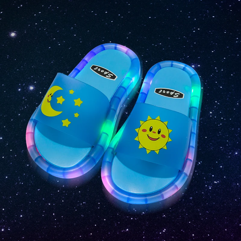 Fashion Slippers for Kids LED Flip Flops Children Kids Shoes Sun Moon Cartoon Cute Shoes Children's Slippers
Fashion Slippers for Kids LED Flip Flops Children Kids Shoes Sun Moon Cartoon Cute Shoes Children's Slippers