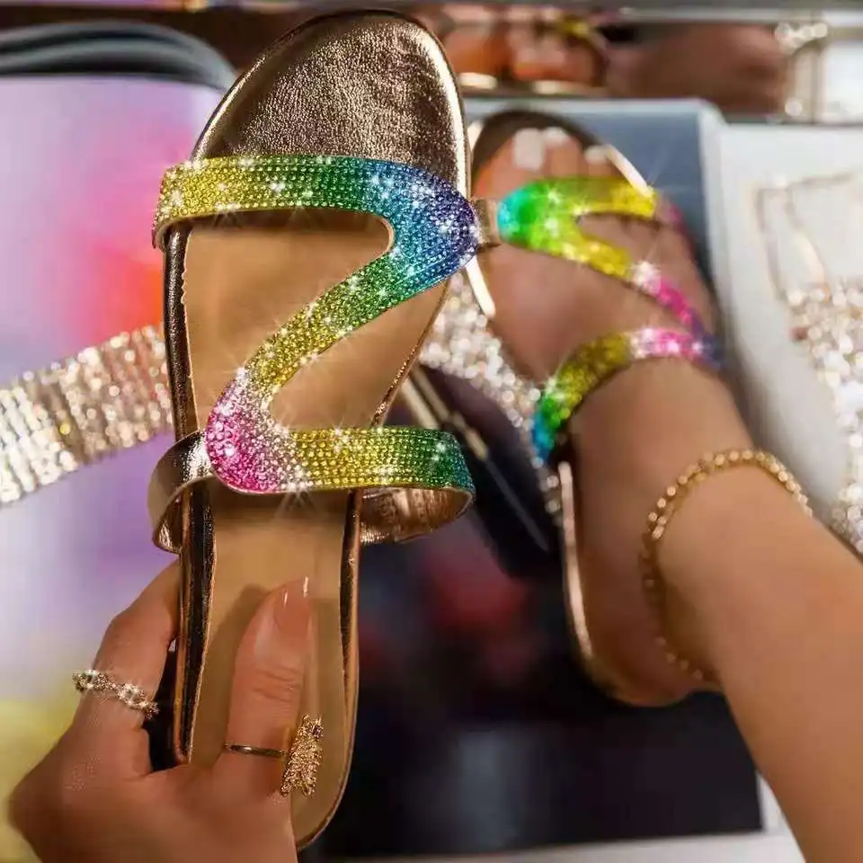 Hot summer good quality partycrystal slipper women's sandals 2021leader designs pointed open toe women's sandals transparent, Picture
Hot summer good quality partycrystal slipper women's sandals 2021leader designs pointed open toe women's sandals transparent, Picture