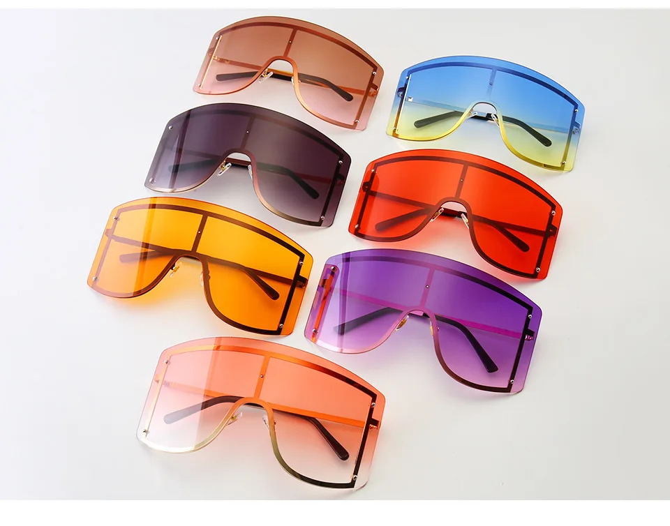 One Piece Lens Vintage Metal Fashionable Rimless Sunglasses Women Big Frame Square Oversize Shades, Picture show
One Piece Lens Vintage Metal Fashionable Rimless Sunglasses Women Big Frame Square Oversize Shades, Picture show